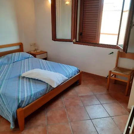 Nino * La Maddalena (Sassari)